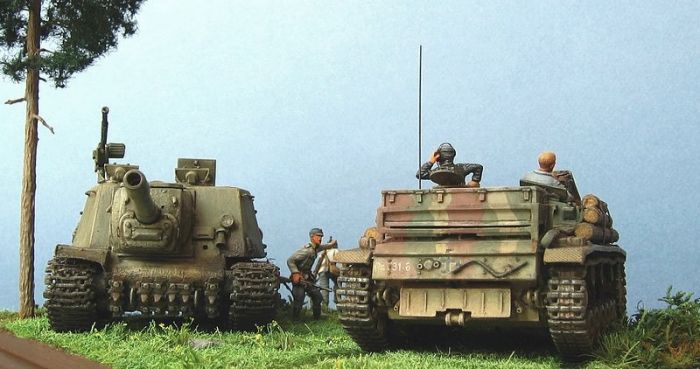 Finnish Sturmi and russian JSU 152